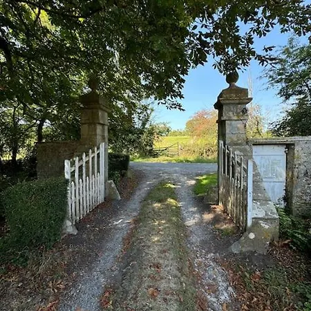 Domaine Jean Holiday home *